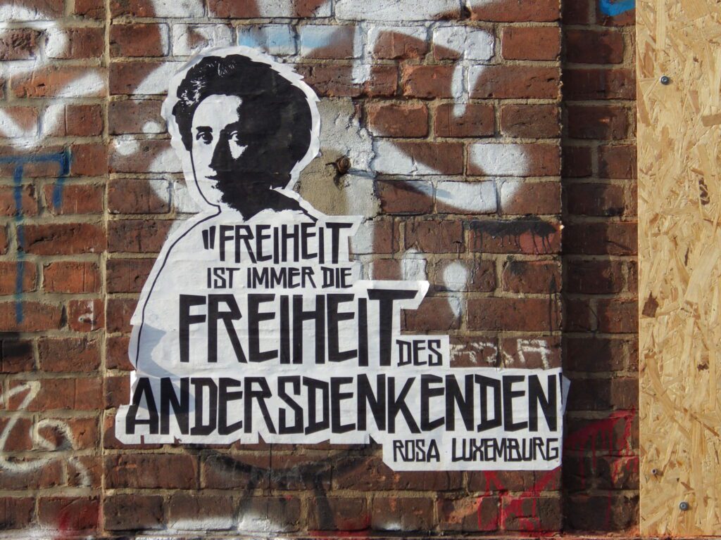 1 Rosa Luxemburg Paste Up in Berlin